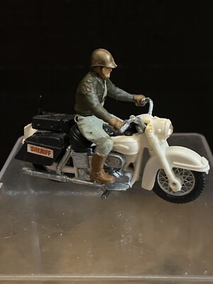 ミニカー BRITAINS MOTORCYCLE 9689 HARLEY DAVIDSON Britains 9689 HARLEY DAVIDSON BUZZ MOTORCYCLE (384) | eBay