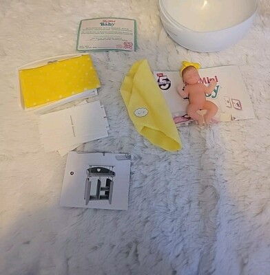 NEW Zuru 5 Surprise My Mini Baby figure HARD TO FIND YELLOW CHANGING TABLE