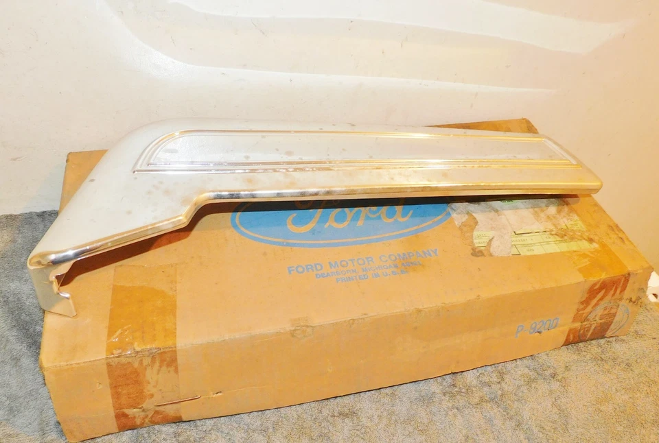 1979-1989 LTD Crown Vic Marquis Nuevo de Lote Antiguo Cojín Asiento Delantero Moldura de Protector Lateral Foto 4 de 4