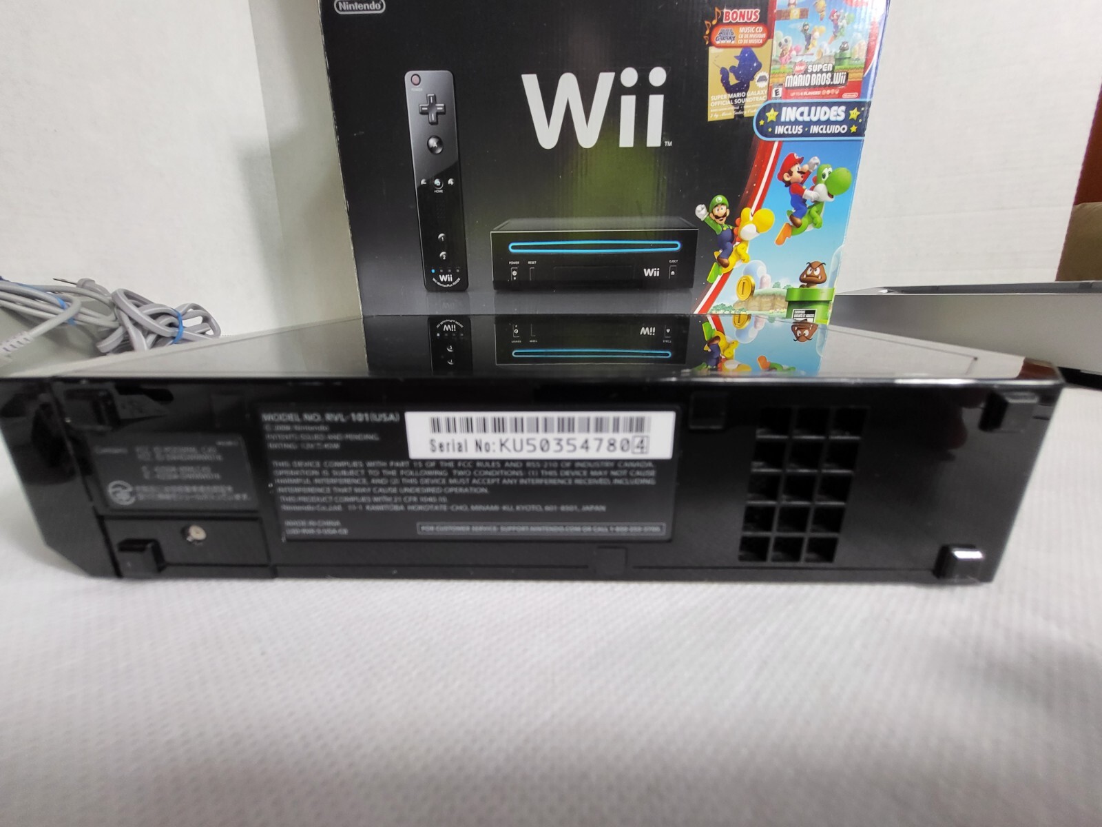 Best Buy: Nintendo Refurbished Nintendo Wii Console with New Super Mario  Bros. Wii Game RVKSKAAH