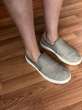 Sofft Womens Somers III Sneakers Slip On Shoes Textured Leather Gray 7.5 M