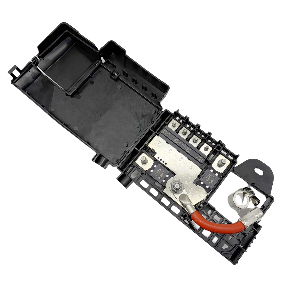 Fit For 2013 Cadillac ATS  XTS Fuse Box Battery Terminal With Cover 84499606