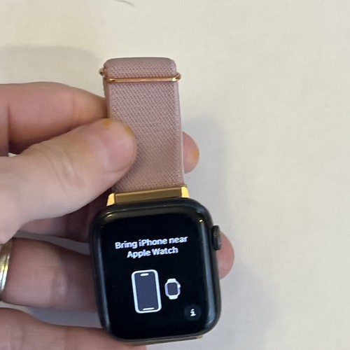 Apple Watch SE (2ndGen) 44mm GPS Aluminum w/Midnight Sport Band L34 - Afbeelding 10 van 10