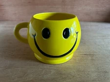 Smiley Face Mug Planter Coffee Cup Hot Cocoa Flower Pot Oversized 4" Tall Yellow