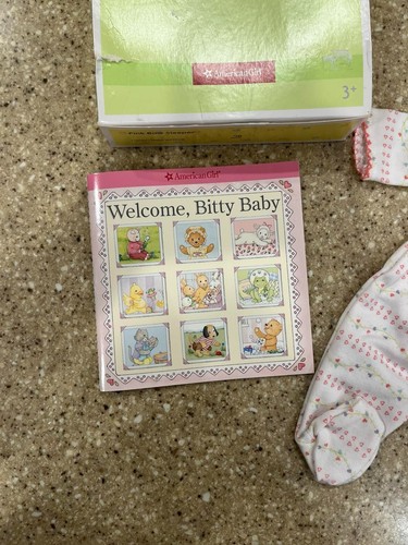 American Girl Bitty Baby Pink Bow Sleeper & Welcome Book - Picture 4 of 6