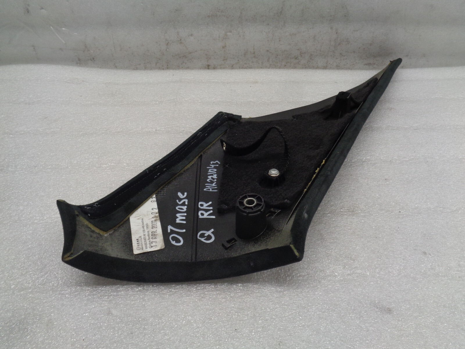 05-08 Maserati Quattroporte Rear Left Driver Upper C Pillar Trim OEM AK221043