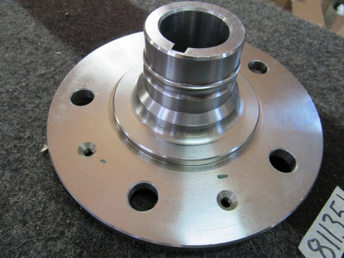 Rear Axle HUB 811351 Fits jeep Willys CJ2A CJ3A 3B M38 M38A1 Dana 44 / 41 axle - Picture 5 of 5