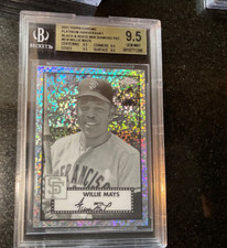 2021 Topps Chrome Platinum  Black/ White WILLIE MAYS Mini Diamond Refr BGS 9.5