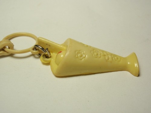 Charm galleggiante gelato giallo plastica vintage *campanella mancante* - Foto 2 di 4