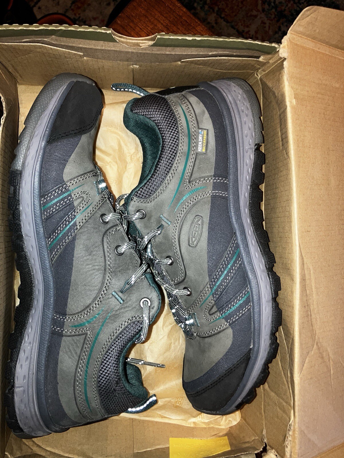 Scarpe da trekking basse da donna impermeabili Keen Terradora taglia 9 5