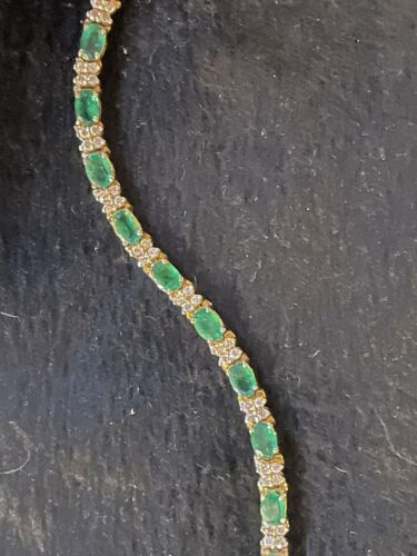 Oval cut Natural 8ct Emerald and Diamond Tennis Bracelet Ladies 14k Gold - Picture 1 of 3