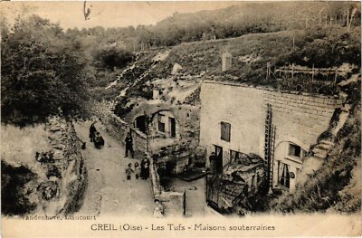 Old postcard Creil Les Tufs - underground houses FRANCE (1014080)