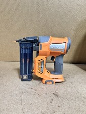 RIDGID 18V 18 Gauge 4Ah Brushless Brad Nailer - Orange (R09891) A56