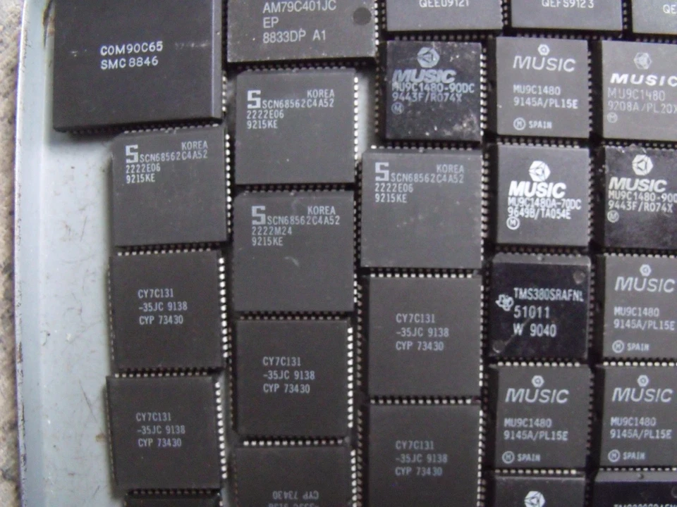 *ELEKTRONIK TEILE*SMD CHIPs KONVOLUT*PLASTIK GEHÄUSE*GEBRAUCHT*MEHRERE TYPEN* - Bild 3 von 4