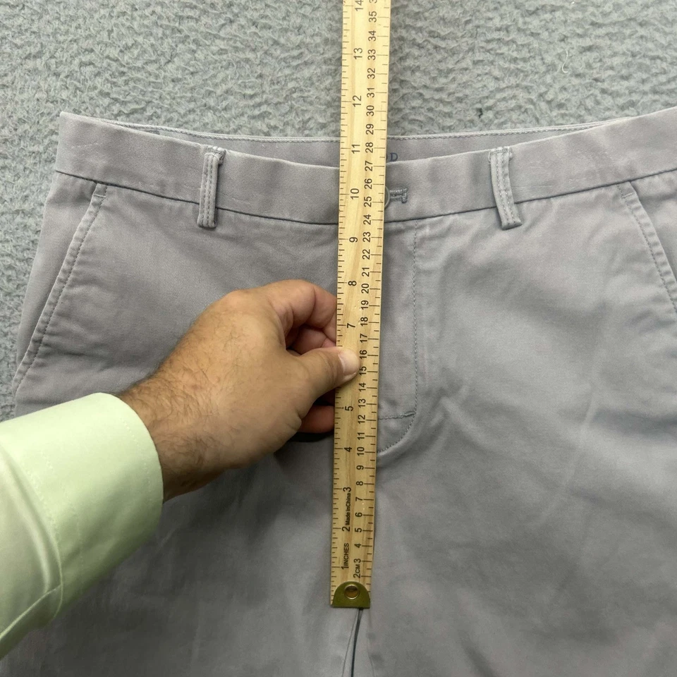 Izod Pants Mens Saltwater 29X32 Classic Stretch Chino Preppy Gray Khaki - Image 4 of 4