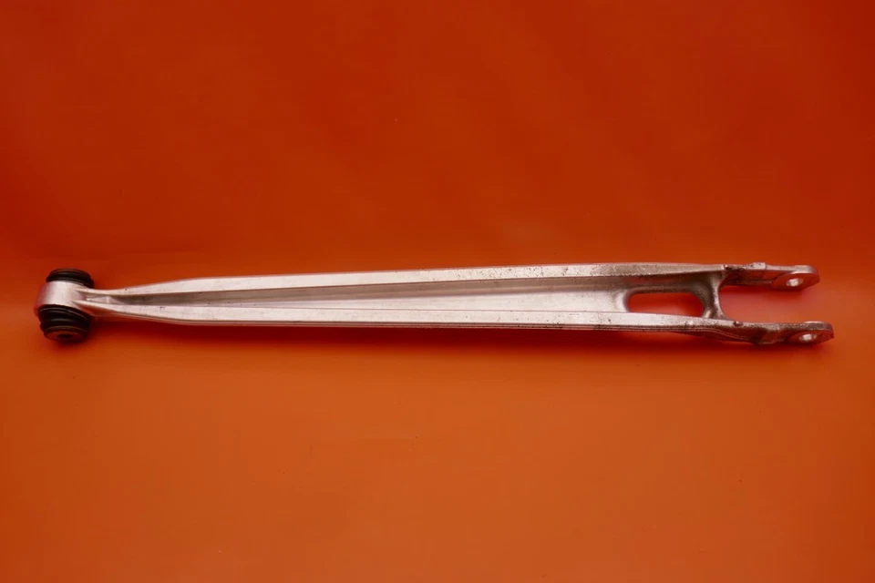 BRAZO DE CONTROL LATERAL PORSCHE BOXSTER 2013 2014 2015 2016 2017 2018 981 331 143 03 Foto 2 de 4