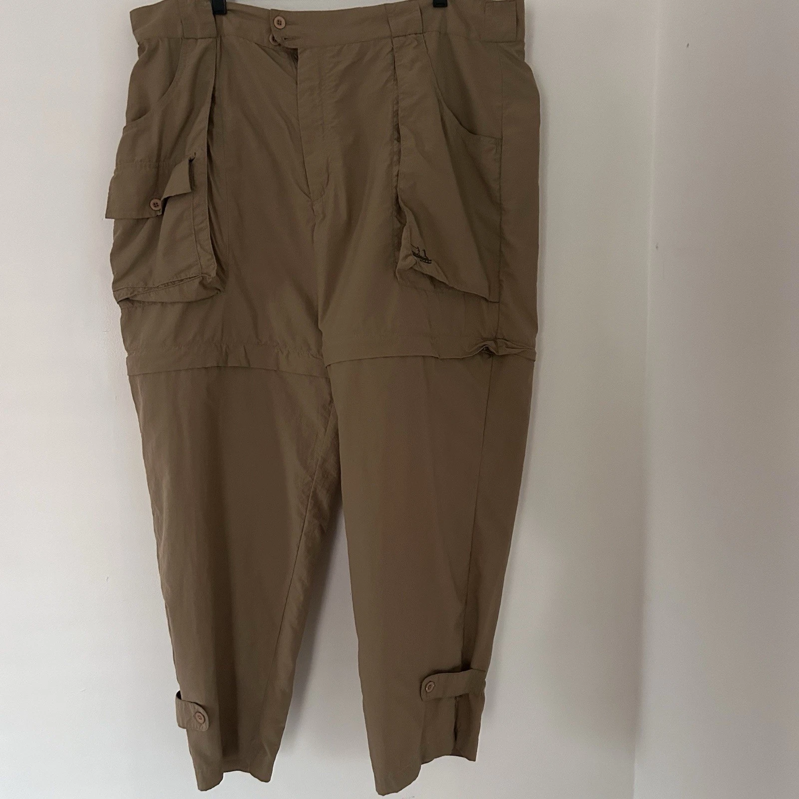 Cabela's Men's 44 Nylon Zip-Off Convertible Fishing Cargo Pants Tan Hike Fish