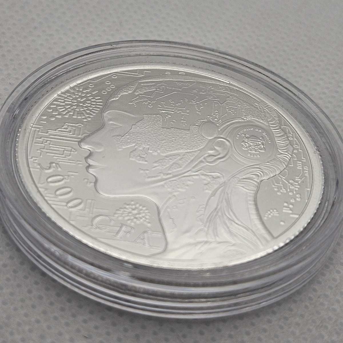 限定発行☆世界初のAIデザインコイン☆1oz 銀貨 チャド 2023 レア 1 oz .999 Silver AI Coin Worlds First Artificial