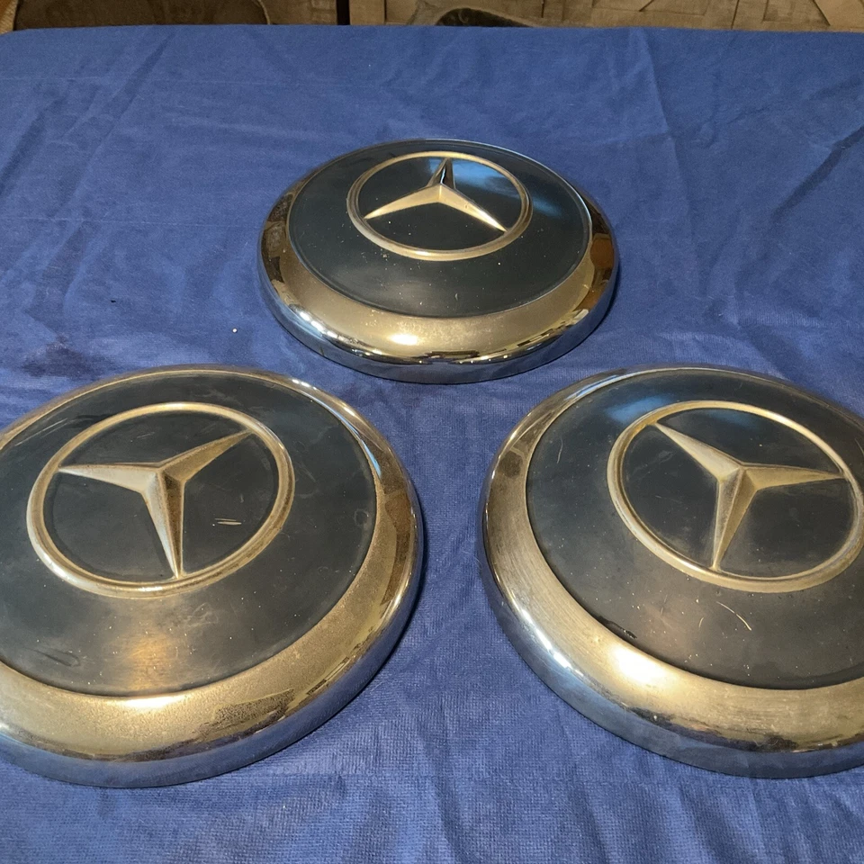 Tapacubos Mercedes Benz 190SL 220S Ponton Fintail Pagoda 9,5" años 60 plato para perros (3) Foto 2 de 4