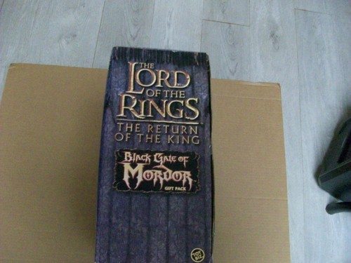 THE LORD OF THE RINGS RETURN OF THE KING, BLACK GATE OF MORDOR GIFT PACK TOY BIZ - Picture 3 of 13