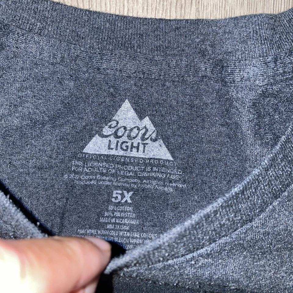 Coors Light T-Shirt 5XL Gray Beer Brew Golden Colorado Silver Bullet Bar Retro - Image 4 of 4