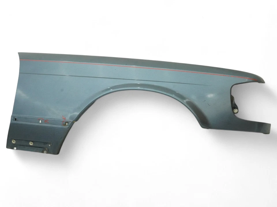 1981 - 1985 Mercedes Benz S Class W126 300Sd Fender Panel Cover Exterior Right Foto 4 de 4