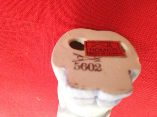 Blue Praying Homco Ceramic Mary 3 1/2" Figurine - Picture 5 of 5