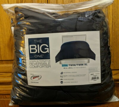 The Big One Full Queen Down Alternative Comforter Reversible Blue Plaid