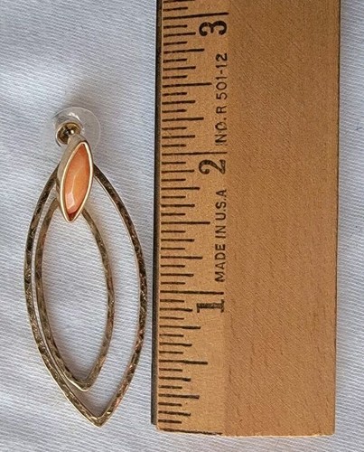 Marquise Drop Earrings Agate Stone Hammered Gold Articulated Design Hoop Earring - Picture 8 of 9