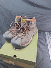 KEEN Mens Targhee II Size 9 Waterproof Hiking Shoes Brown Leather Trail Low