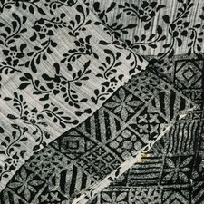 Sanskriti Vintage Black-White Soft Pure Crepe Sari Digital Printed Saree 5.5Yard