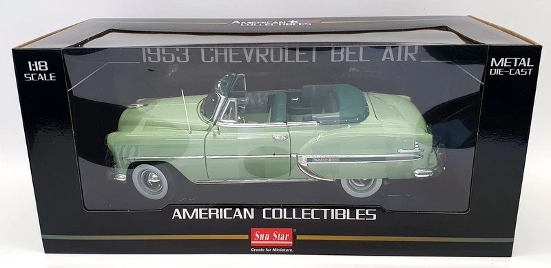 Sunstar масштаб 1/18 модель 1624 - 1953 Chevrolet Bel Air Conv - серфинг зеленый - Изображение 3 из 4