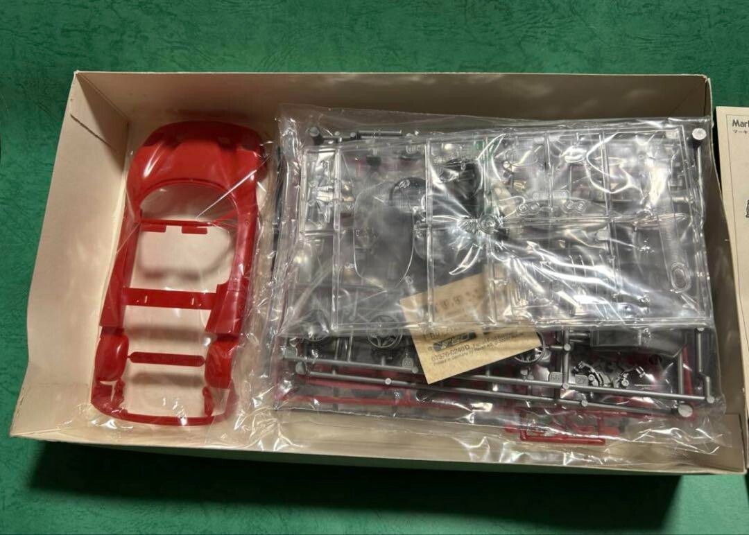 【希少】Revell Ferrari F50 Barchetta 1/24 Revell Monogram 1:24 Ferrari F50 Barchetta Kit Review - YouTube