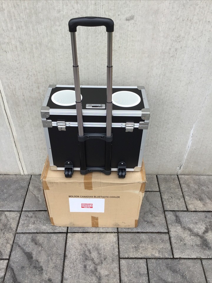 Molson Canadian Beer Rolling Ice Chest Cooler W/ Bluetooth Speakers New