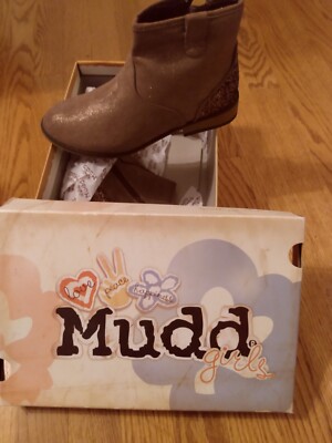 MUDD GIRL'S BOOTS SZ 4 NEW!