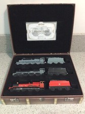 Harry Potter Corgi HOGWARTS EXPRESS Limited Edition Diecast Collector Set
