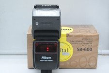 Nikon SB-600