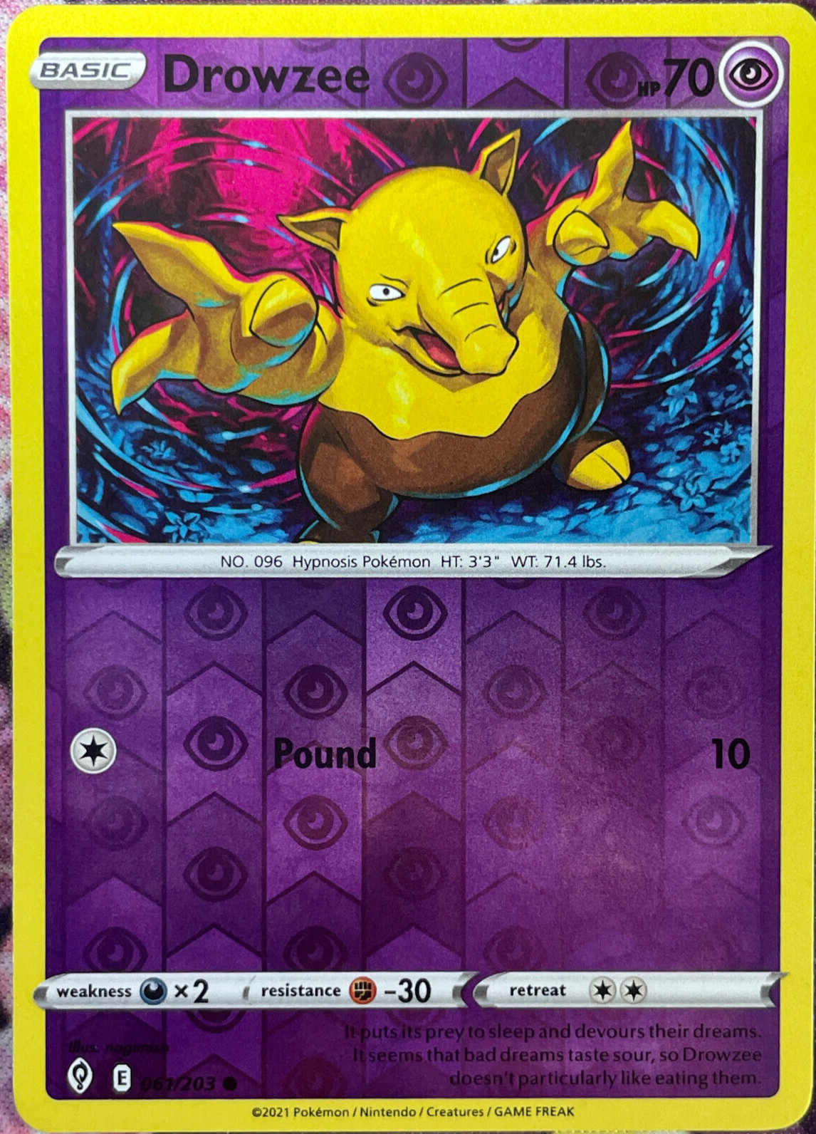 Drowzee Reverse Holo - 061/203 - Evolving Skies Pokemon 2021