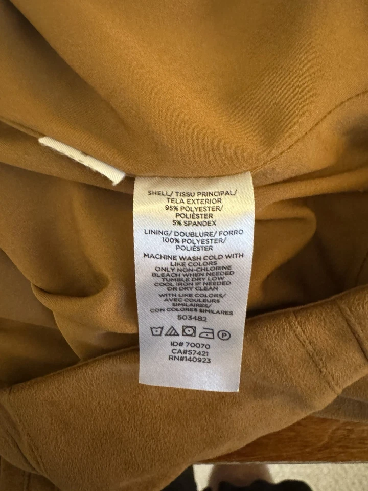 Falda Loft Talla 2 Marrón Sólido Imitación Gamuza Sobre la Rodilla Línea A - Usada en Excelente Condición Foto 4 de 4