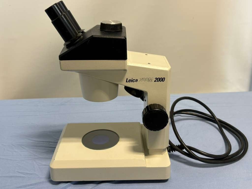 Leica Zoom 2000 Illuminated Stereo Microscope Model Z45V | eBay