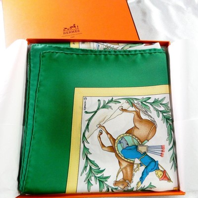 Hermes Carre 90 COSTUMES CIVILS ACTUELS Scarf Silk Green W/Tags Box Unused.