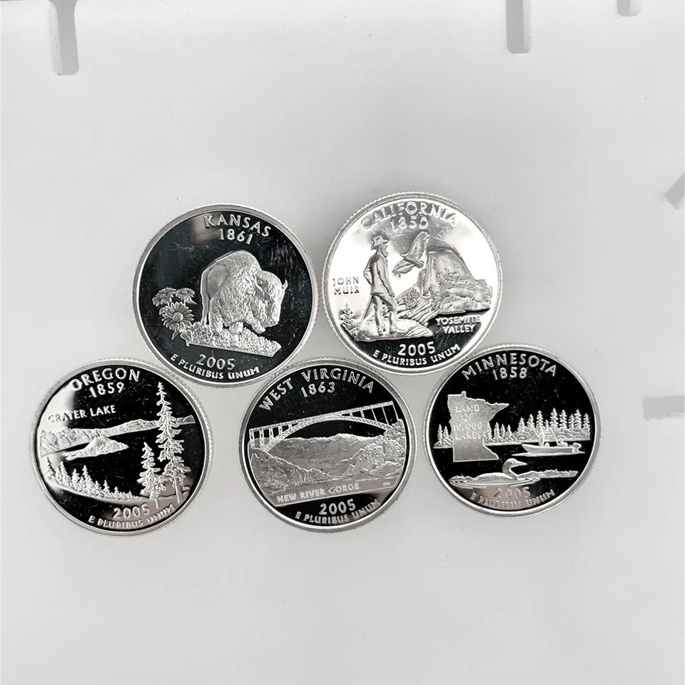 2005 S 5 Coin Year Set 50 States US Quarter 25c Gem Deep Cameo Proof 90% Silver - Image 4 of 4