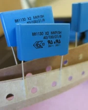 (1 PC) EPCOS CAP B81130 X 2 MKP/SH B81130B1224M289 **US STOCK** 