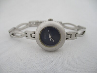 ??GUESS Ladies Silver Tone Watch⏱️ / EXTRA BANDS Guess Women main image 4
