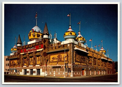 Postcard Mitchell South Dakota Corn Palace 1984 93rd Year