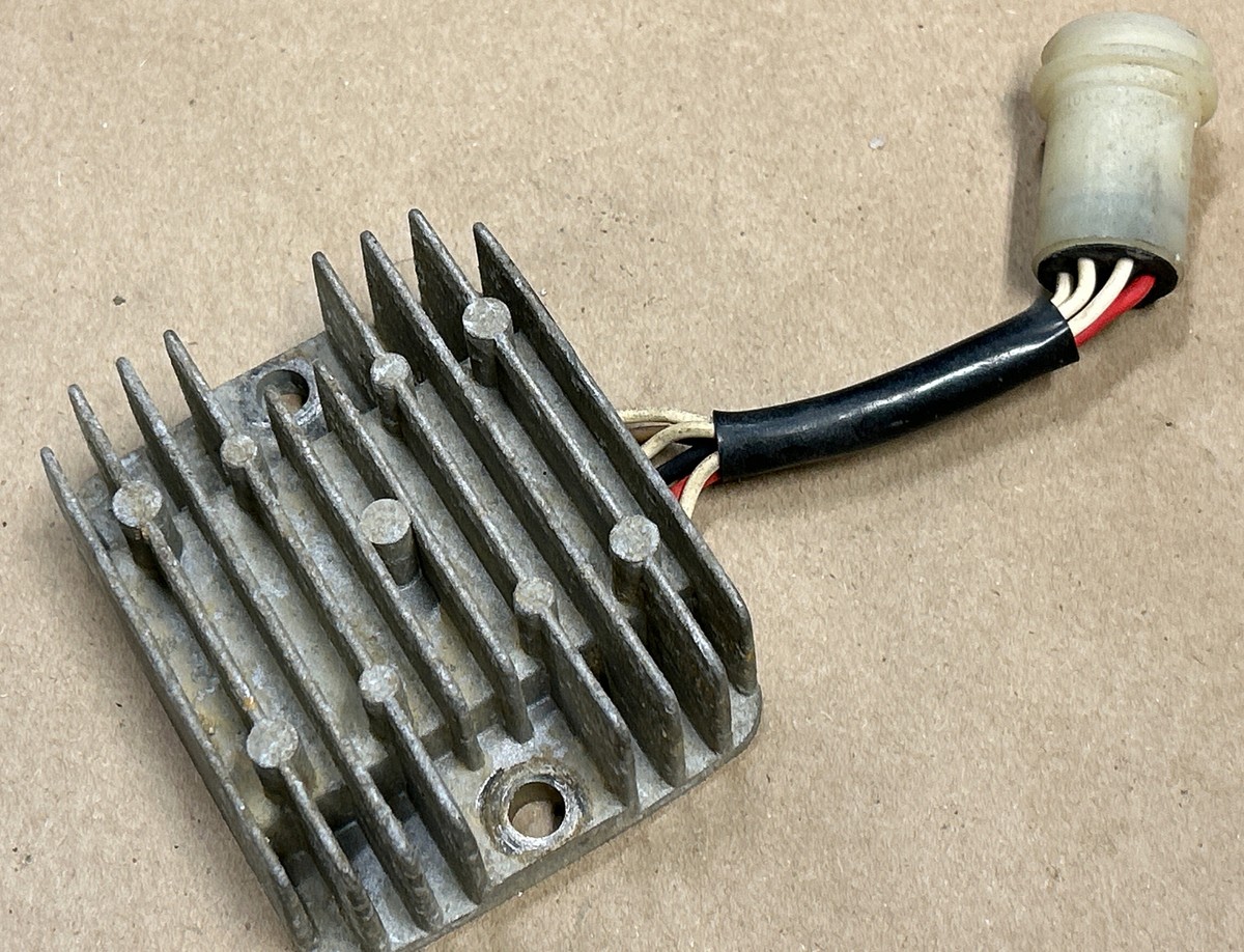 1987-1995 Genuine Yamaha Warrior 350 YFM350 Ignition Rectifier