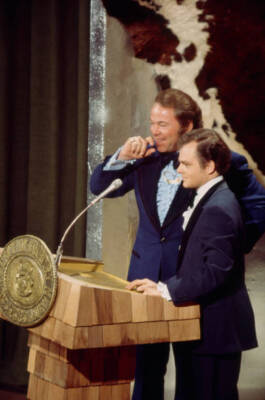 Ray Clark Gary Burghoff presenting on the tv special 1976 Cou- 1976 Old Photo