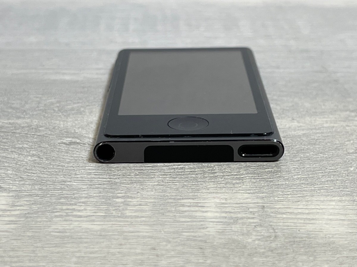 Apple iPod nano 16GB 第7世代　ブラック Apple iPod nano® 16GB (Black) Digital music/photo/video player