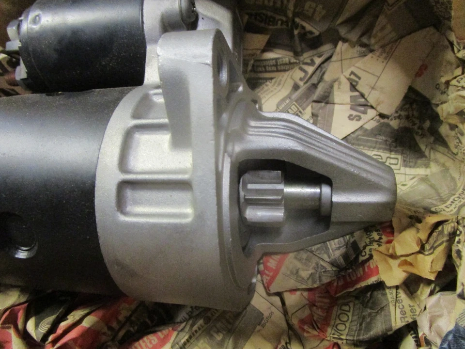 Mazda 626 GLC MX3 Pickup Starter 1981-1995 Bosch #SR211X - Image 2 of 4