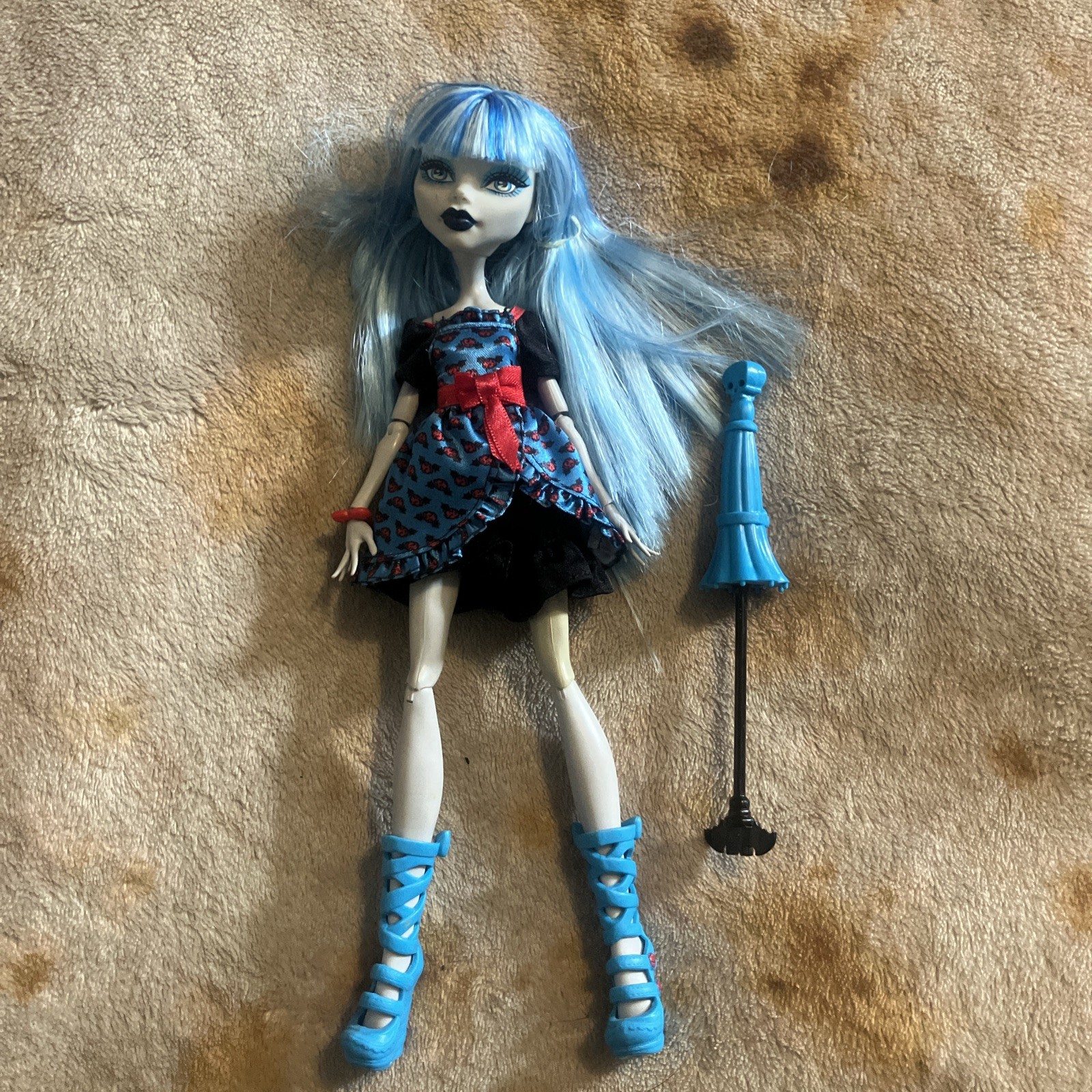 Monster High Freaky Fusion Ghoulia Yelps Doll incomplete.